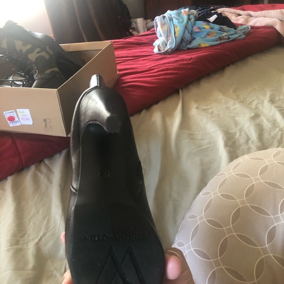 Women’s leather boots - Picture 3 of 4